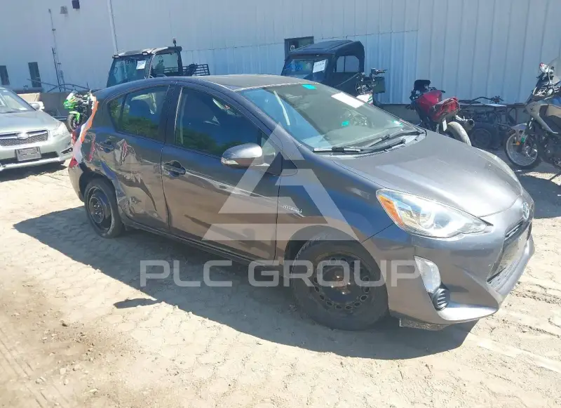 2015 Toyota PRIUS фото
