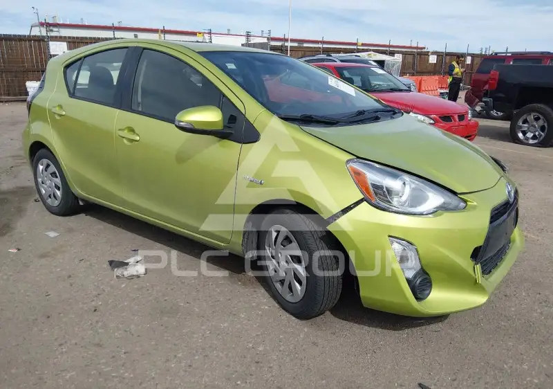2015 Toyota PRIUS фото