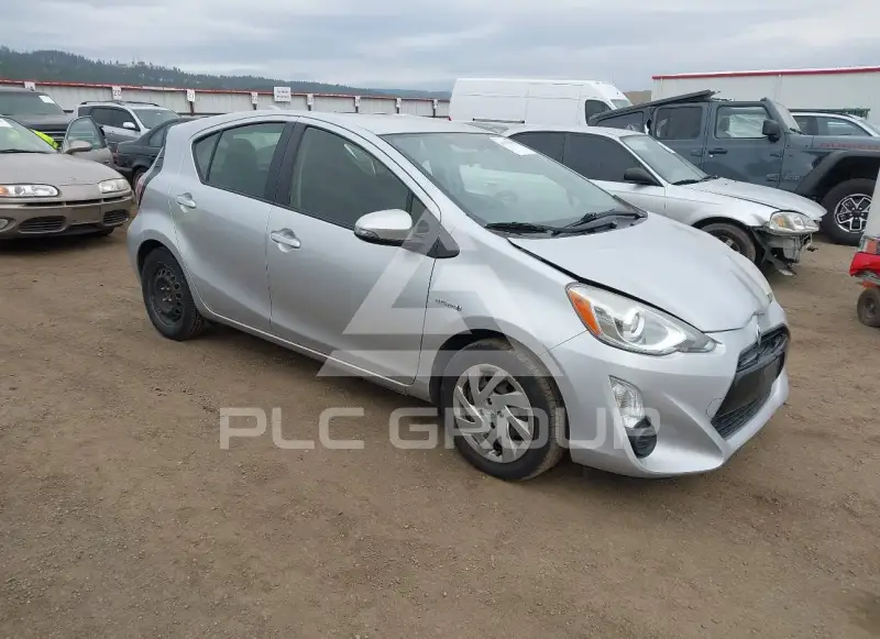 2015 Toyota PRIUS photo