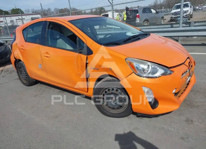 2015 Toyota PRIUS фото