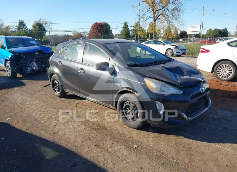 2015 Toyota PRIUS фото