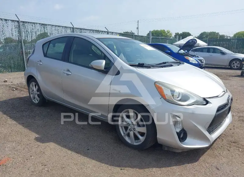 2015 Toyota PRIUS фото