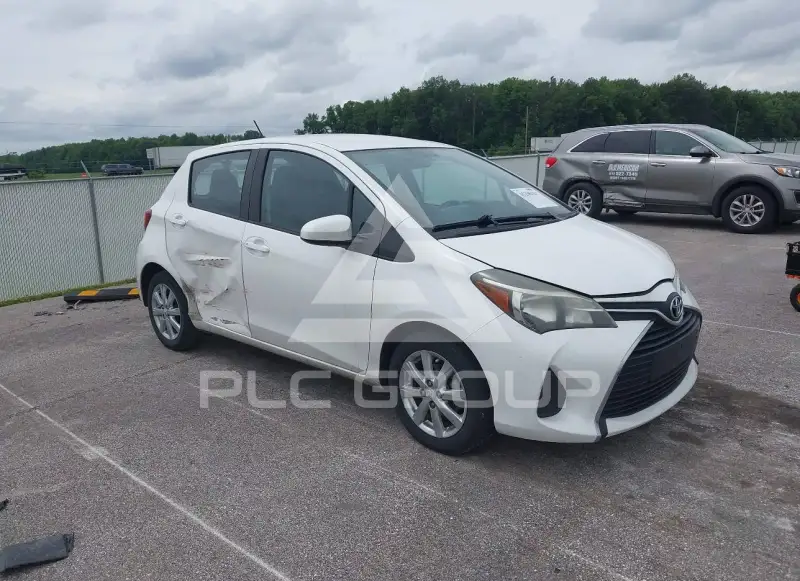 2015 Toyota YARIS фото
