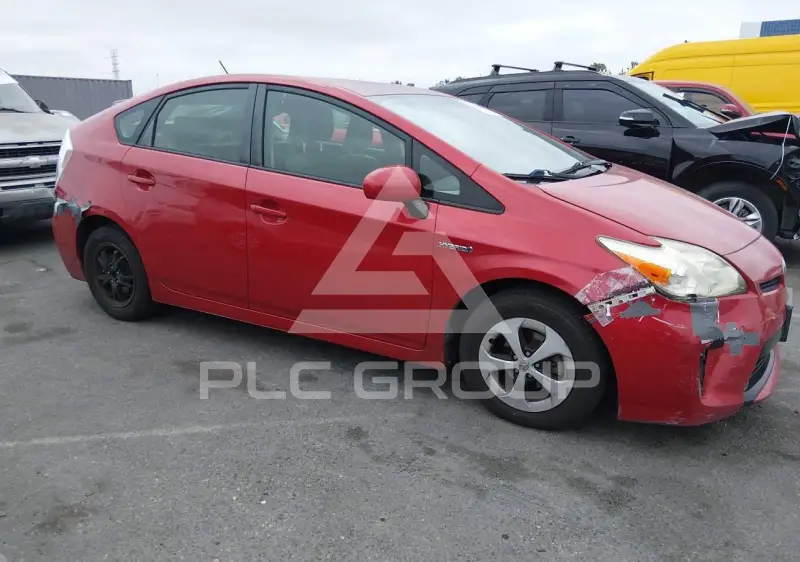2015 Toyota PRIUS photo