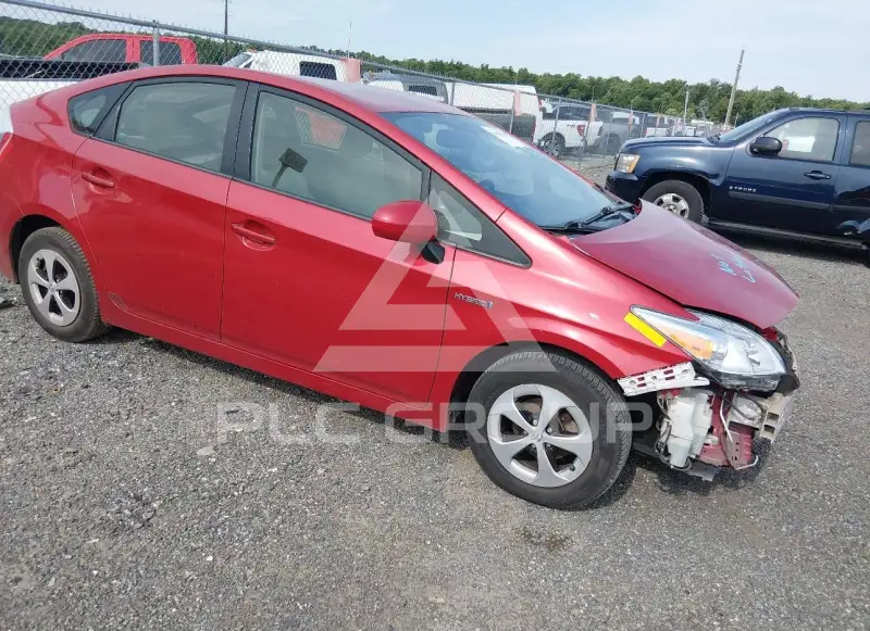 2015 Toyota PRIUS фото