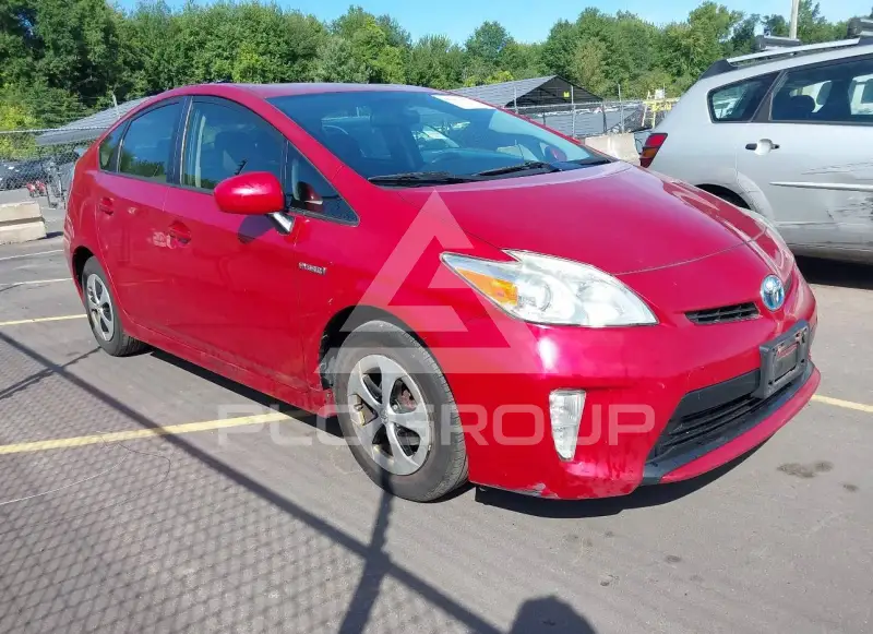 2015 Toyota PRIUS фото