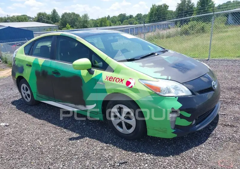 2015 Toyota PRIUS фото