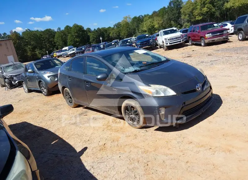 2015 Toyota PRIUS фото