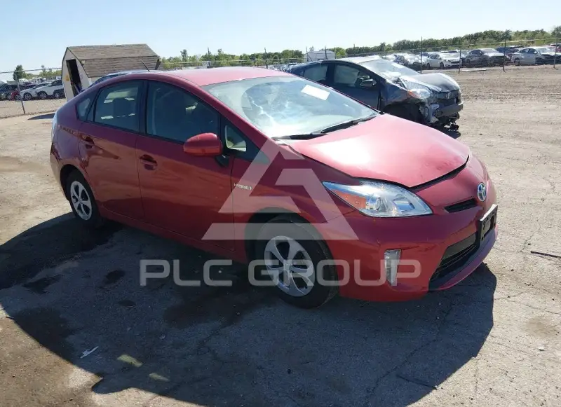 2015 Toyota PRIUS фото