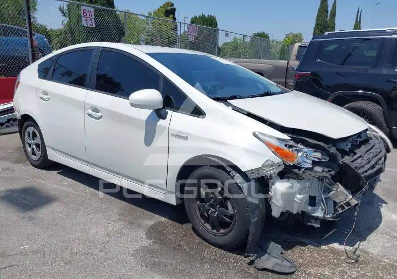 2015 Toyota PRIUS фото