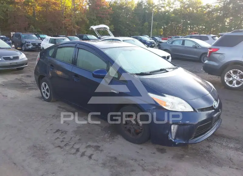 2015 Toyota PRIUS photo
