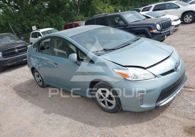 2015 Toyota PRIUS фото
