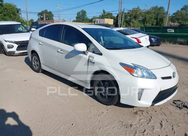 2015 Toyota PRIUS фото