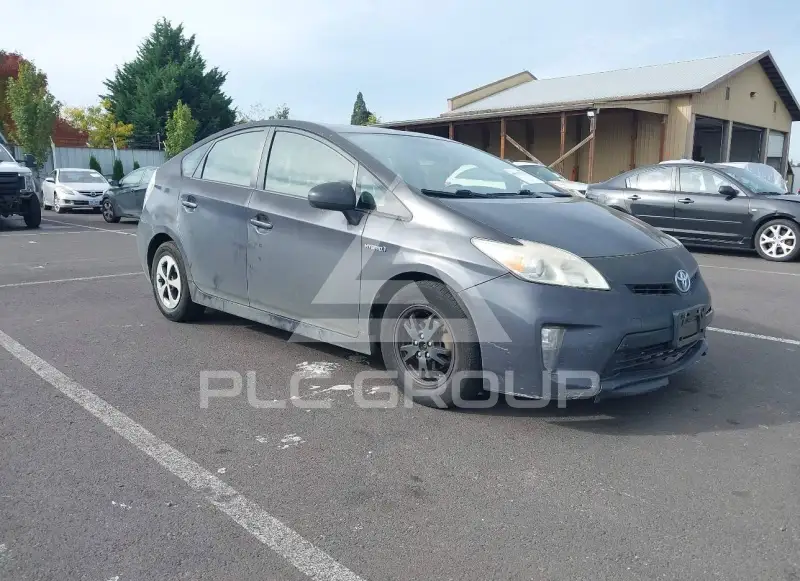 2015 Toyota PRIUS фото