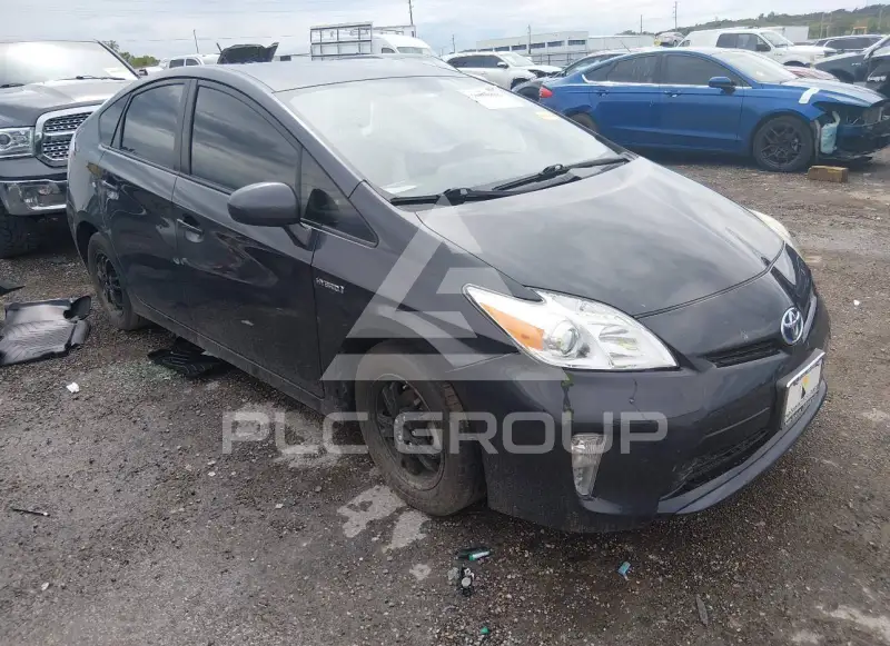 2015 Toyota PRIUS фото