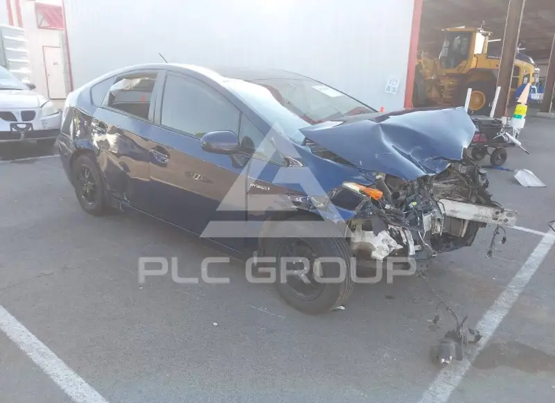 2015 Toyota PRIUS фото