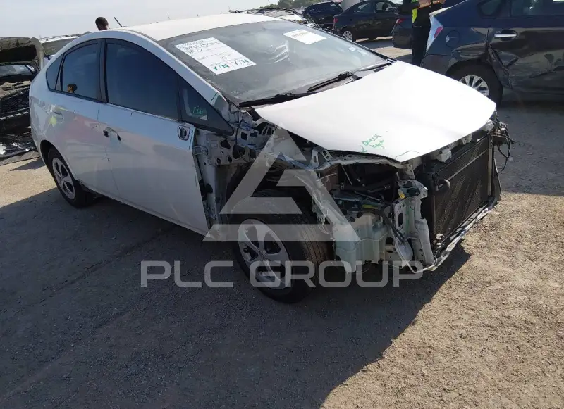 2015 Toyota PRIUS фото
