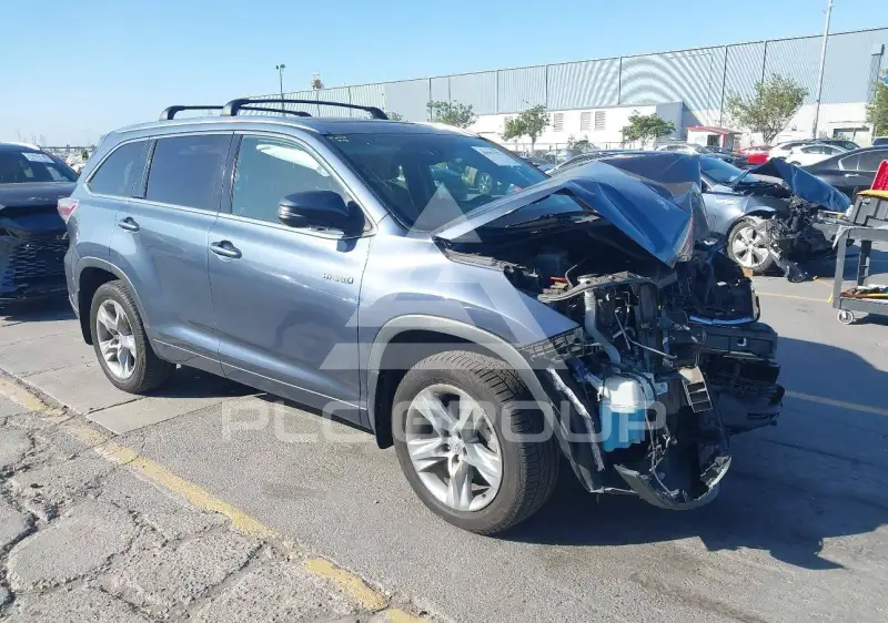 2015 Toyota Highlander фото
