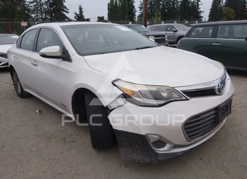 2015 Toyota AVALON фото