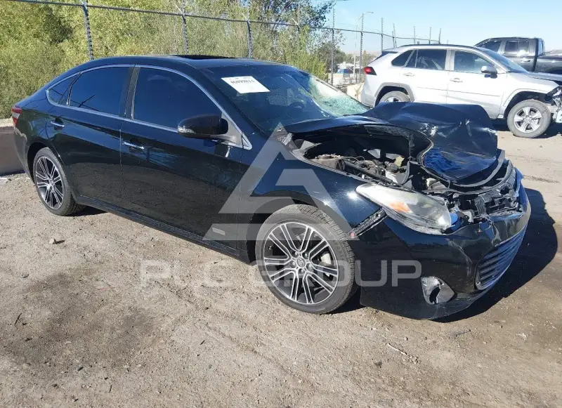 2015 Toyota AVALON photo