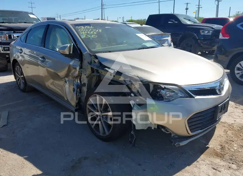 2015 Toyota AVALON фото