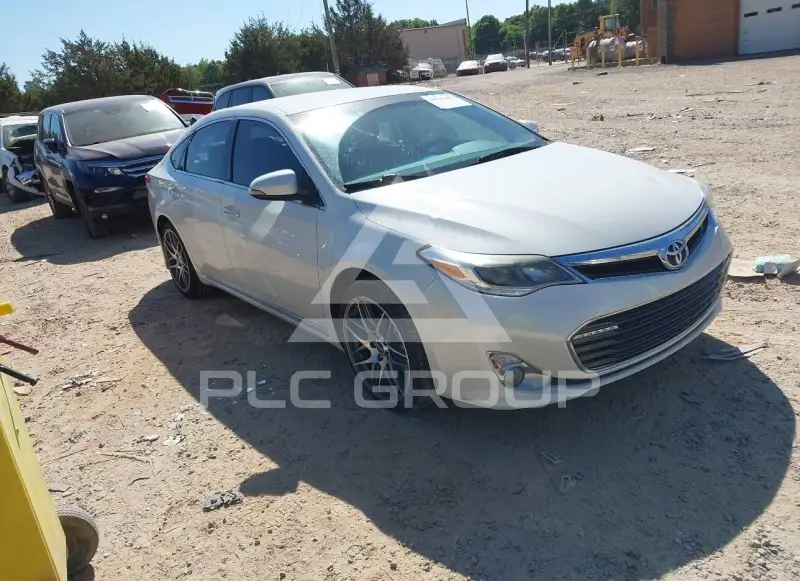 2015 Toyota AVALON фото