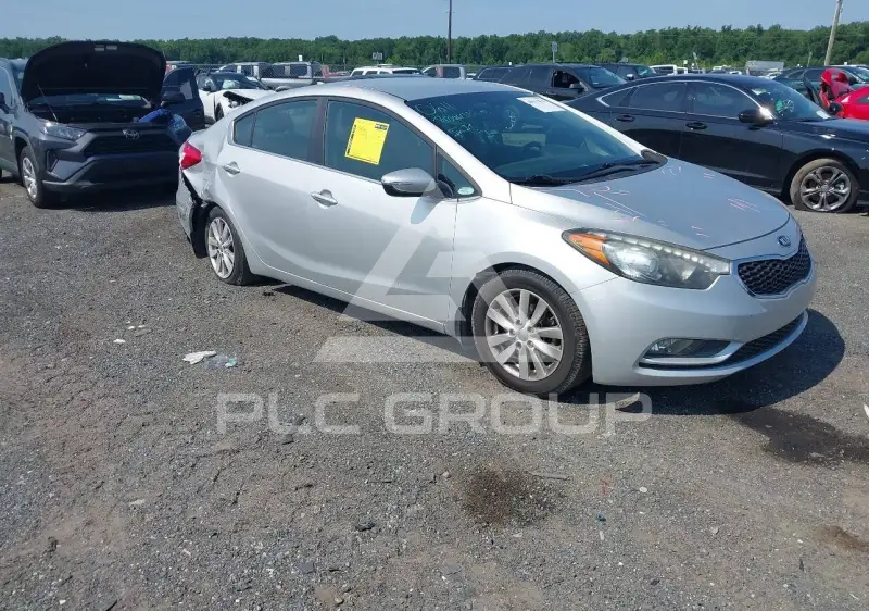 2015 KIA Forte photo