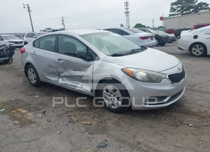 2015 KIA Forte photo
