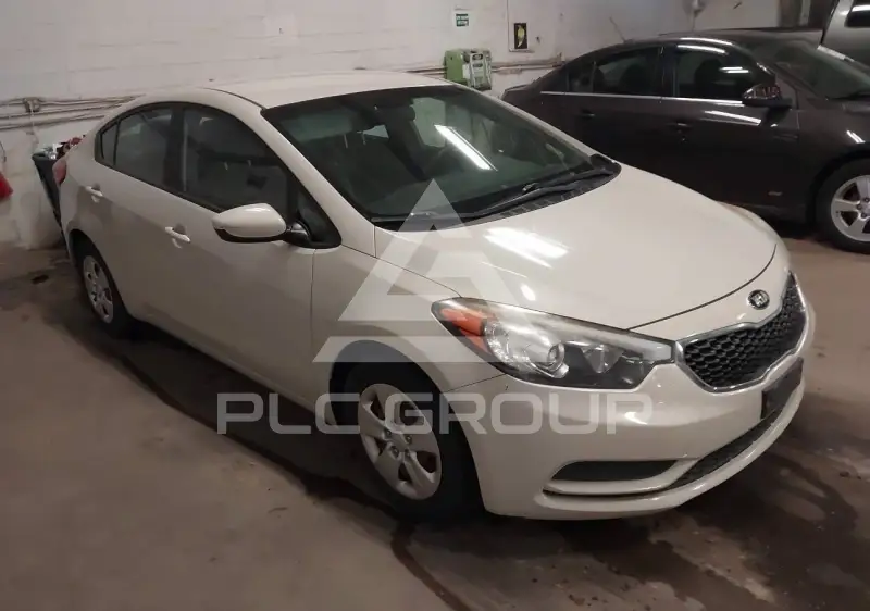2015 KIA Forte photo