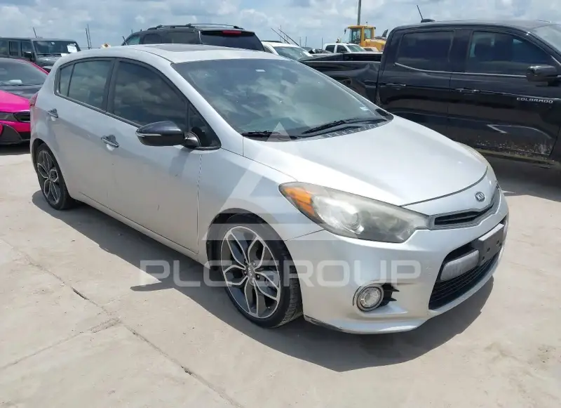 2015 KIA Forte photo
