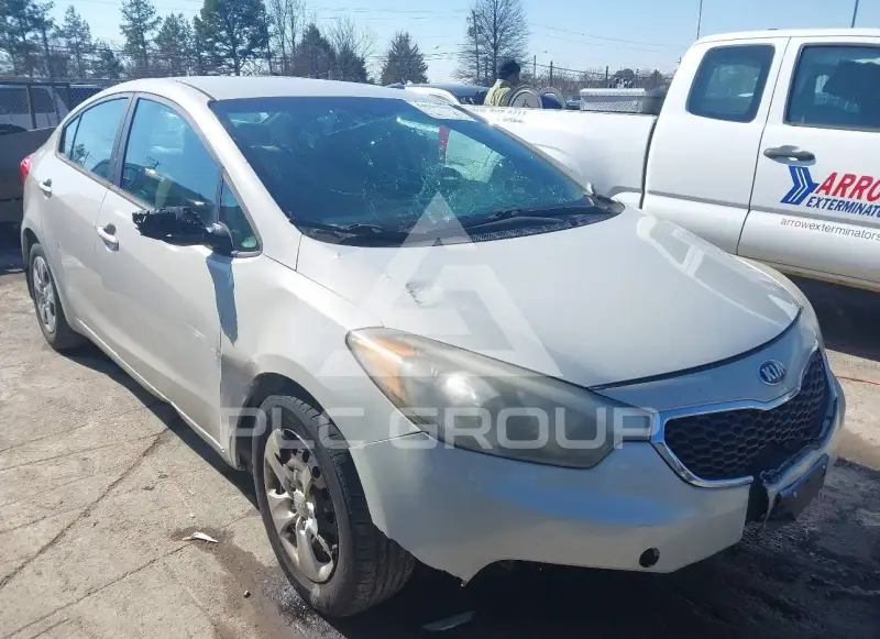 2015 KIA Forte photo