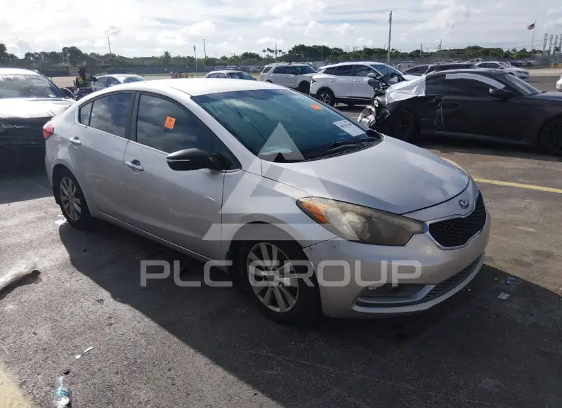 2015 KIA Forte фото