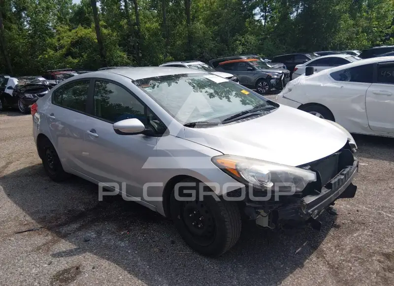2015 KIA Forte photo