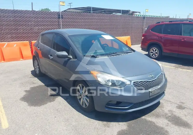 2015 KIA Forte фото