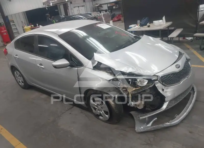 2015 KIA Forte photo