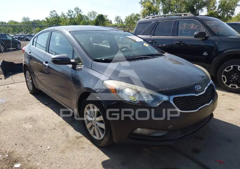 2015 KIA Forte photo