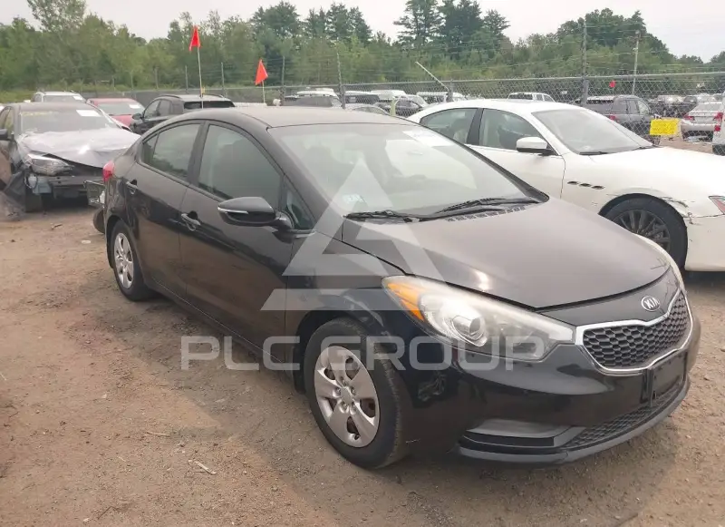 2015 KIA Forte photo