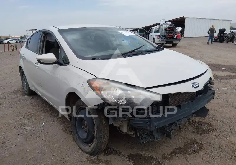 2015 KIA Forte photo