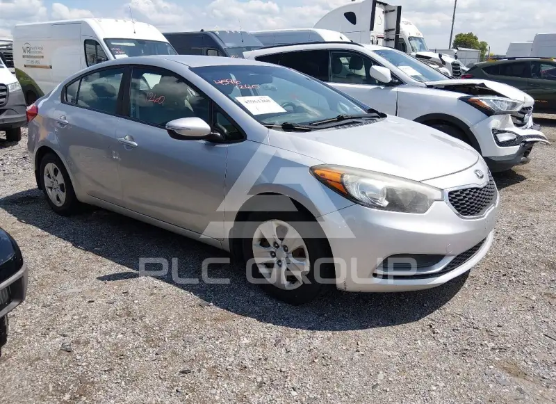 2015 KIA Forte фото