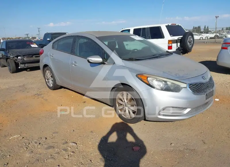 2015 KIA Forte фото