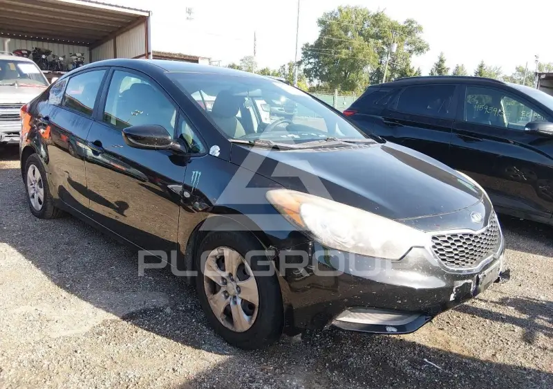 2015 KIA Forte фото