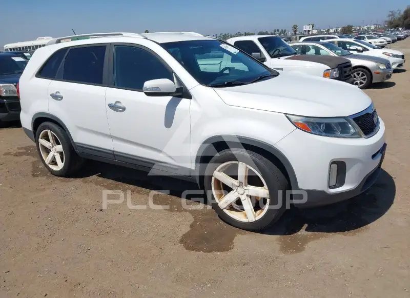 2015 KIA Sorento photo