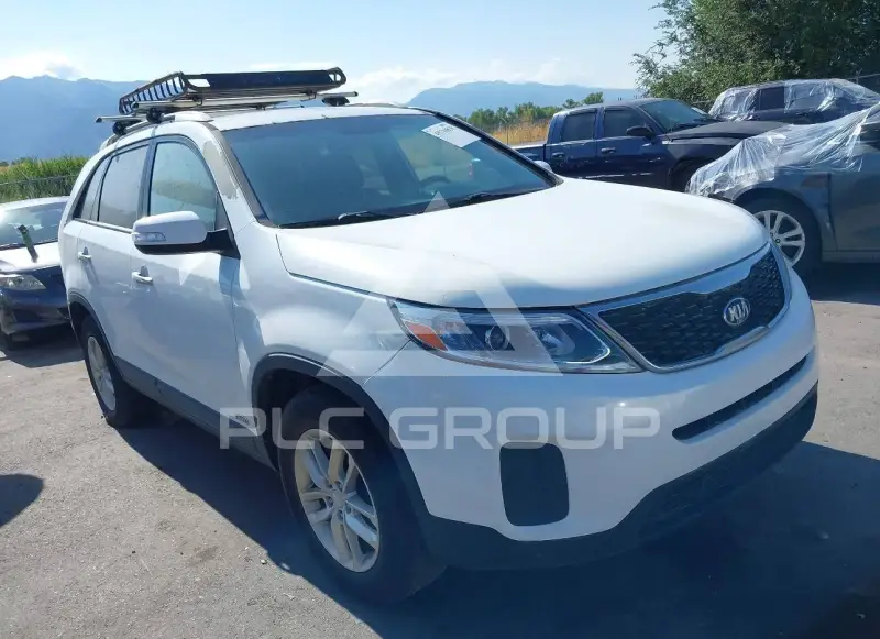 2015 KIA Sorento photo