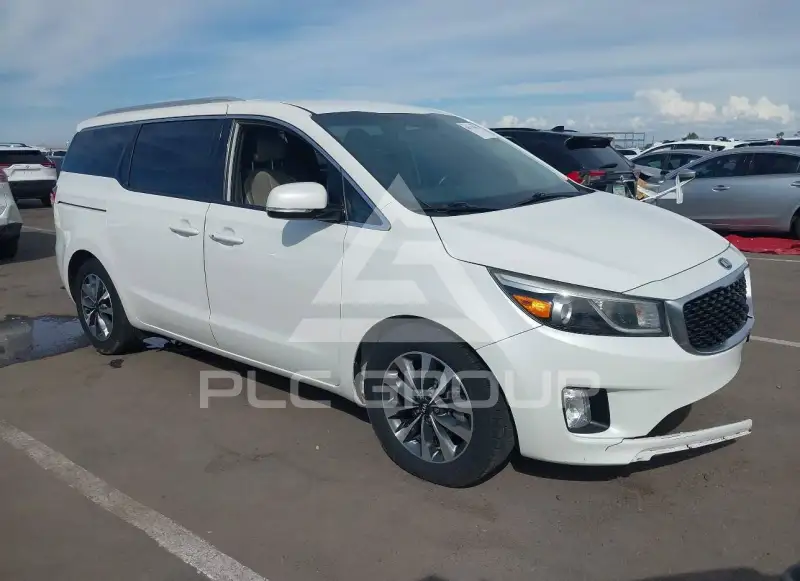 2015 KIA Sedona фото