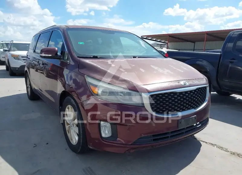 2015 KIA Sedona photo