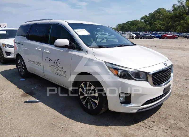 2015 KIA Sedona фото