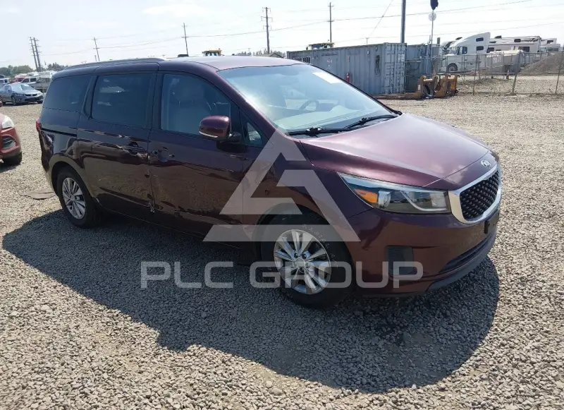 2015 KIA Sedona photo