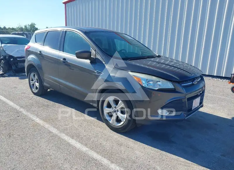 2015 Ford ESCAPE photo