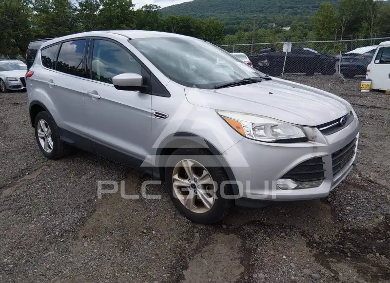 2015 Ford ESCAPE photo