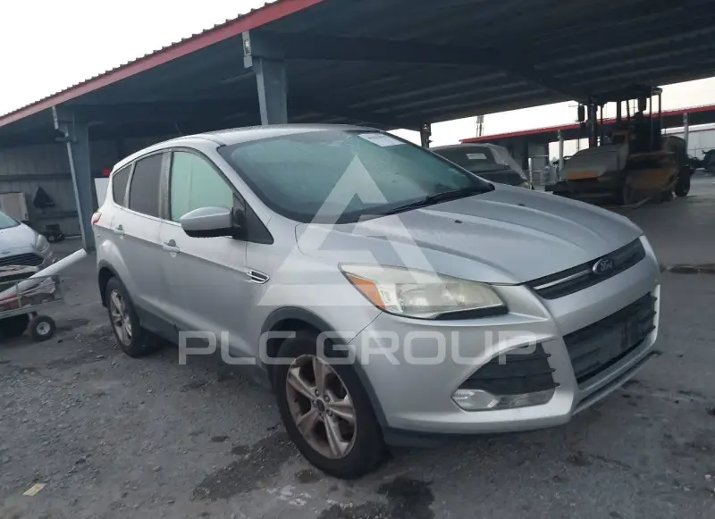 2015 Ford ESCAPE photo